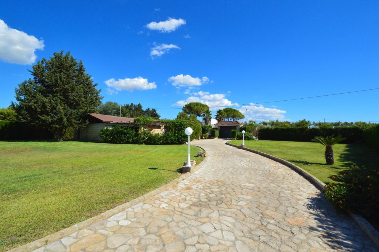 Villa Vedesa ガリポリ エクステリア 写真